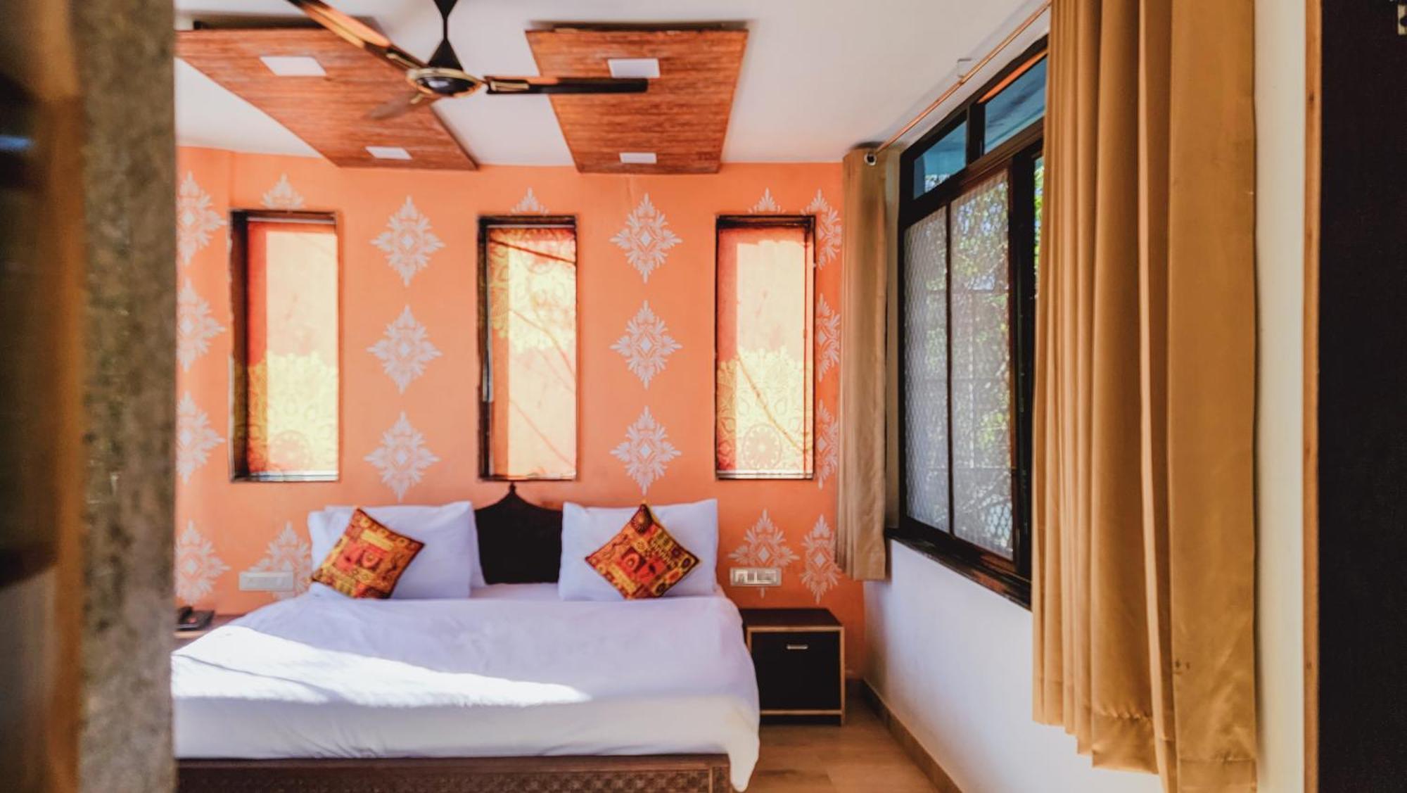 Rudraksha Inn Mount Abu Exterior foto