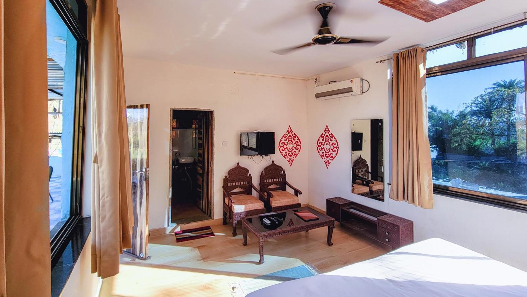 Rudraksha Inn Mount Abu Exterior foto