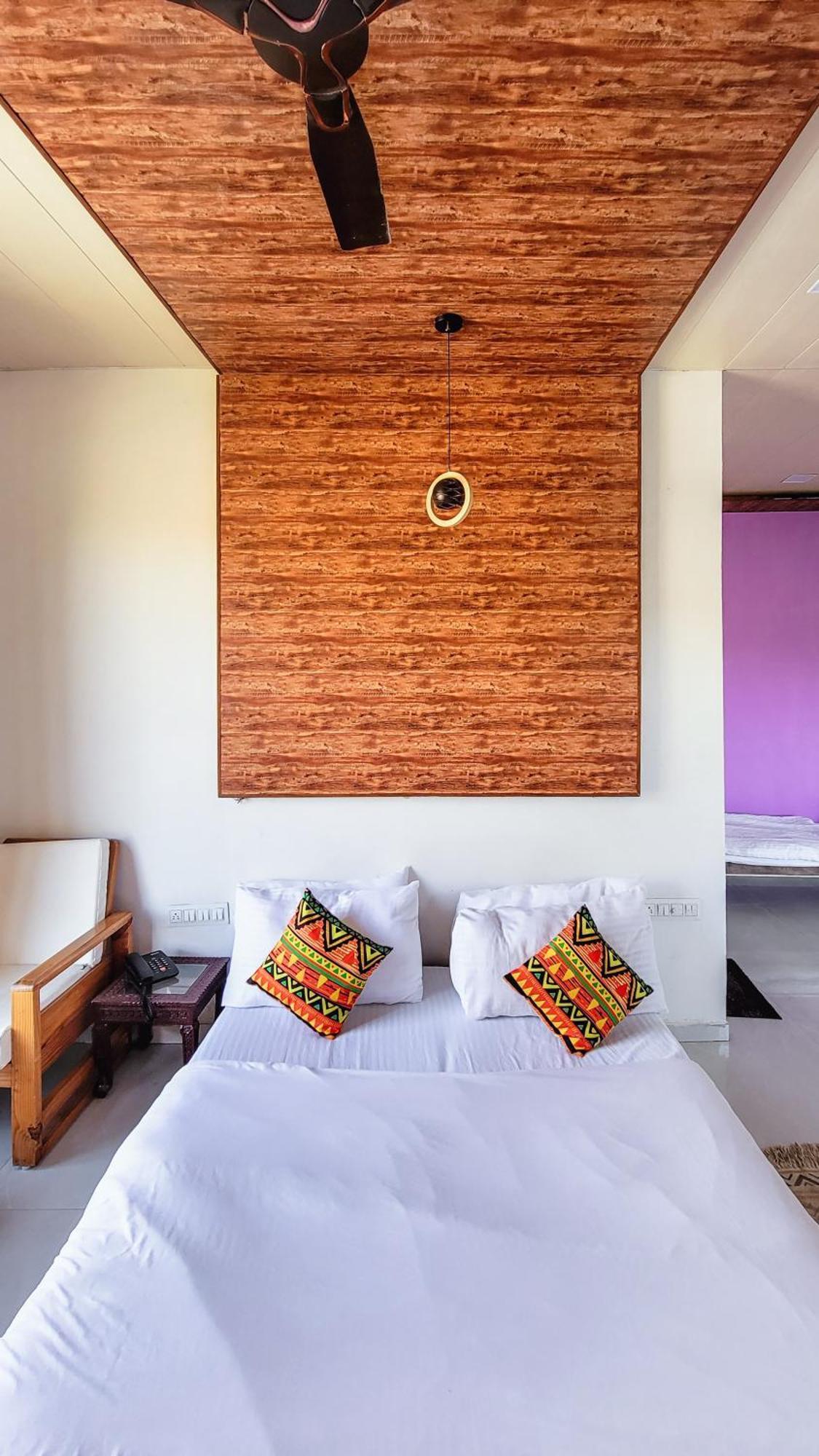 Rudraksha Inn Mount Abu Exterior foto