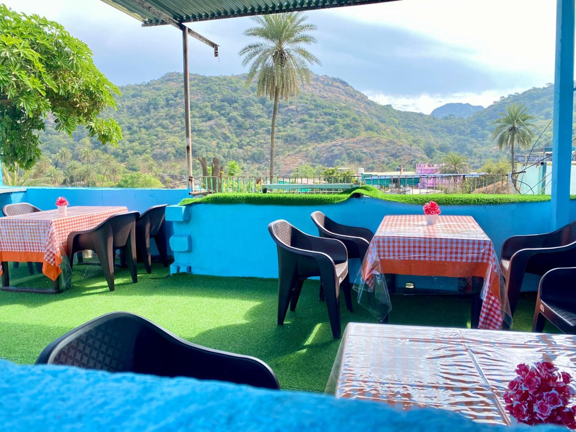 Rudraksha Inn Mount Abu Exterior foto